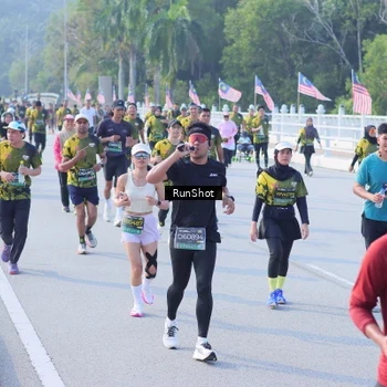 Runner Photo 7171829