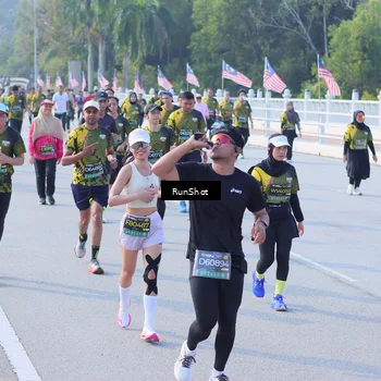 Runner Photo 7171842