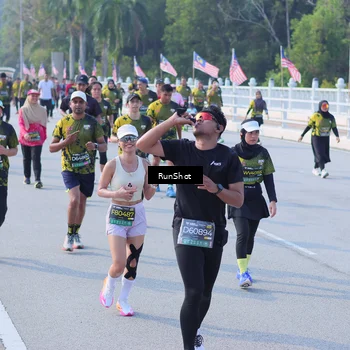 Runner Photo 7171844