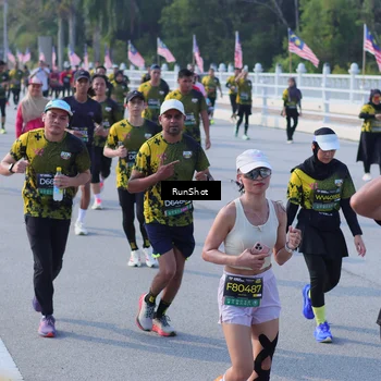 Runner Photo 7171860