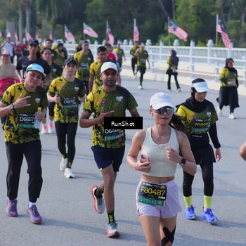 Runner Photo 7171864