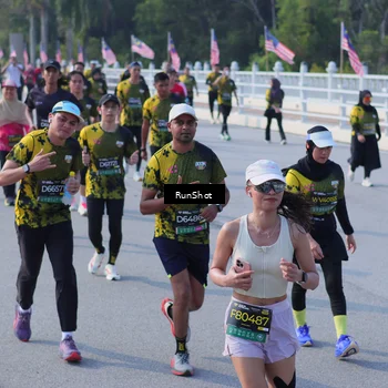 Runner Photo 7171865