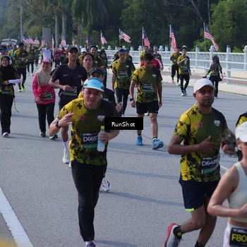 Runner Photo 7171868