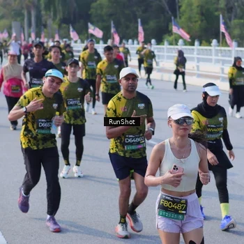 Runner Photo 7171882