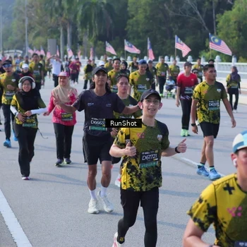 Runner Photo 7171886