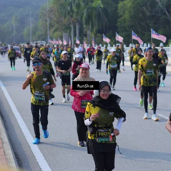 Runner Photo 7171914