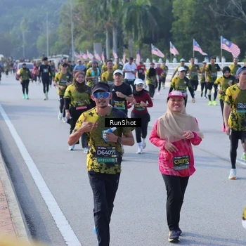 Runner Photo 7171925