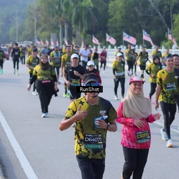 Runner Photo 7171934