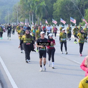 Runner Photo 7171944