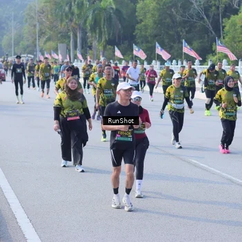 Runner Photo 7171948