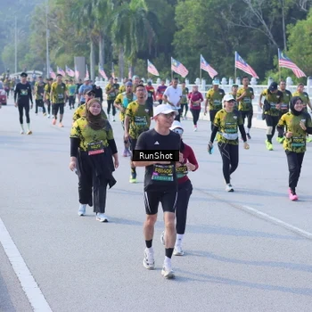 Runner Photo 7171949