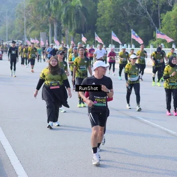 Runner Photo 7171954