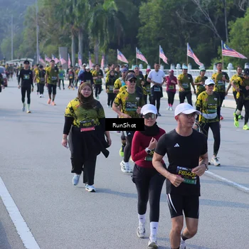 Runner Photo 7171960