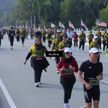 Runner Photo 7171965