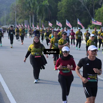 Runner Photo 7171966