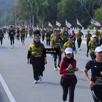 Runner Photo 7171967