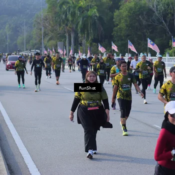 Runner Photo 7171975