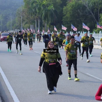 Runner Photo 7171980