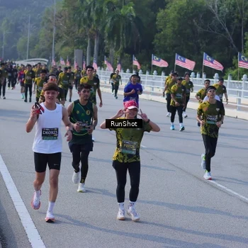 Runner Photo 7172033