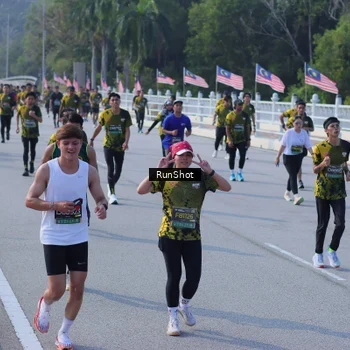 Runner Photo 7172037