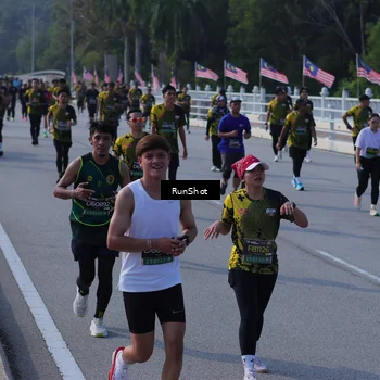 Runner Photo 7172044