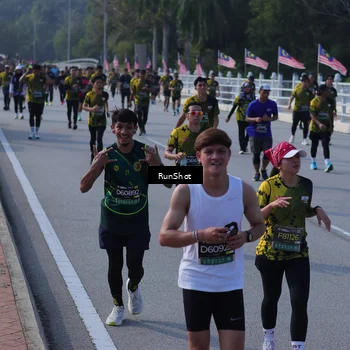 Runner Photo 7172046