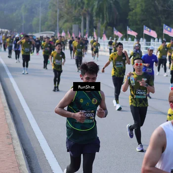 Runner Photo 7172053