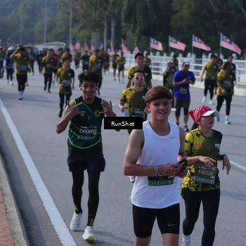 Runner Photo 7172054