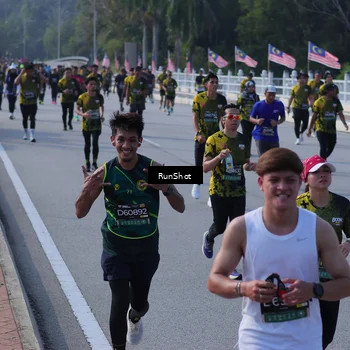 Runner Photo 7172058