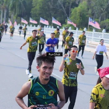 Runner Photo 7172067