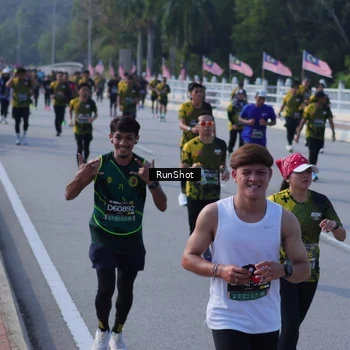 Runner Photo 7172068