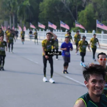 Runner Photo 7172070