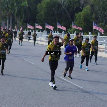 Runner Photo 7172077