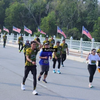 Runner Photo 7172082