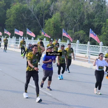 Runner Photo 7172083