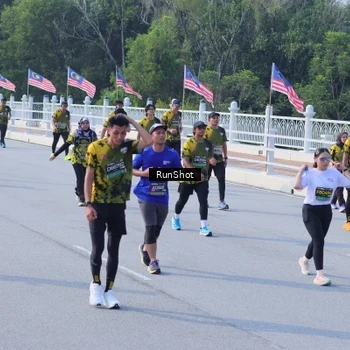 Runner Photo 7172084