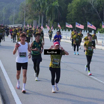 Runner Photo 7172092