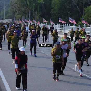 Runner Photo 7172114