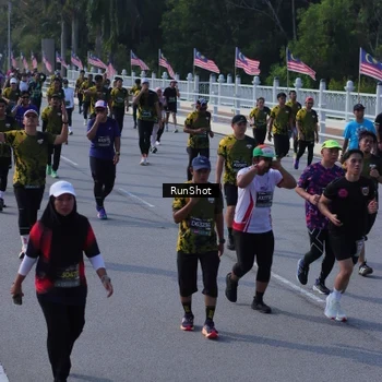Runner Photo 7172115