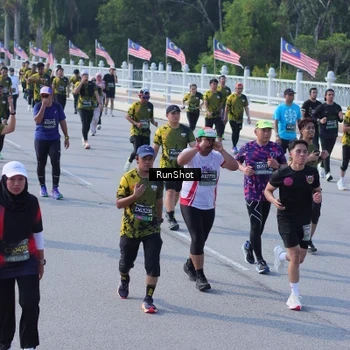 Runner Photo 7172118