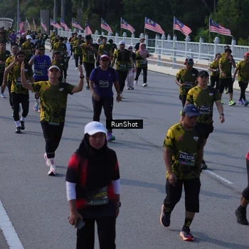 Runner Photo 7172122