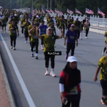 Runner Photo 7172126