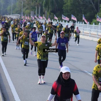 Runner Photo 7172128