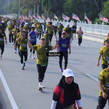 Runner Photo 7172132