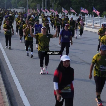 Runner Photo 7172133