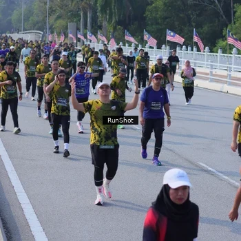 Runner Photo 7172135