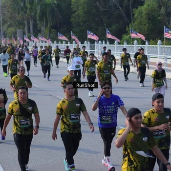 Runner Photo 7172165