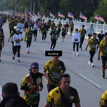 Runner Photo 7172191