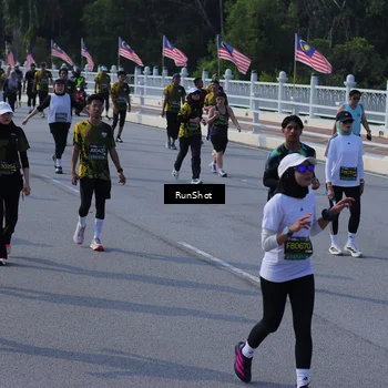 Runner Photo 7172235
