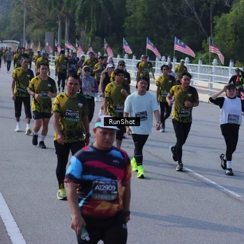 Runner Photo 7172293